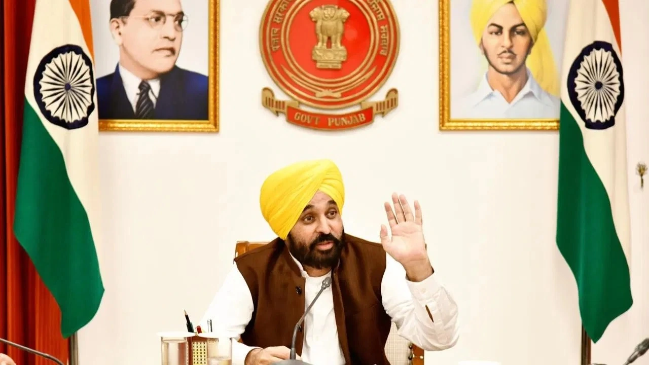 Punjab सरकार द्वारा “ऑनलाइन एनआरआई मिलनी” का आयोजन, विदेशों में रह रहे पंजाबियों की समस्याओं का हुआ समाधान। Punjab सरकार द्वारा “ऑनलाइन एनआरआई मिलनी” का आयोजन, विदेशों में रह रहे पंजाबियों की समस्याओं का हुआ समाधान।