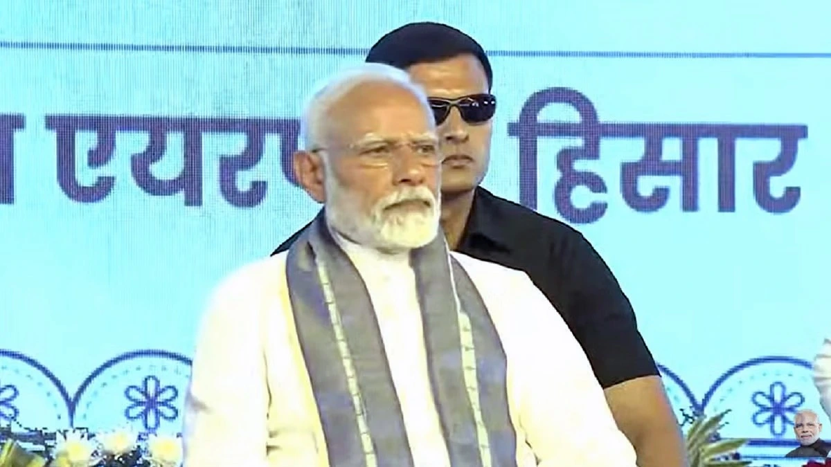 Haryana को मिली पहली एयर कनेक्टिविटी: PM मोदी ने हिसार-अयोध्या फ्लाइट को दिखाई हरी झंडी, अंबेडकर जयंती पर दलितों को ‘दूसरी दिवाली’ बताया।