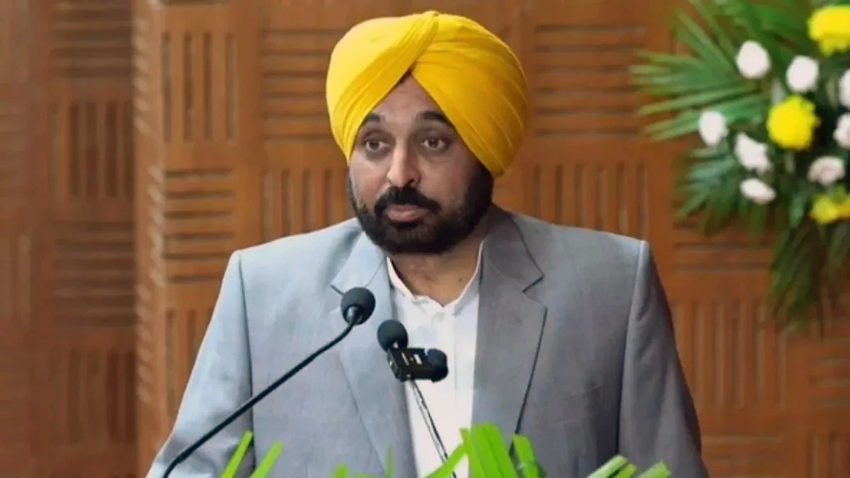 Punjab सरकार ने डेढ़ महीने में राजस्व विभाग में फिर किया बड़ा बदलाव, 56 तहसीलदार और 166 नायब तहसीलदारों के ट्रांसफर। Punjab सरकार ने डेढ़ महीने में राजस्व विभाग में फिर किया बड़ा बदलाव, 56 तहसीलदार और 166 नायब तहसीलदारों के ट्रांसफर।