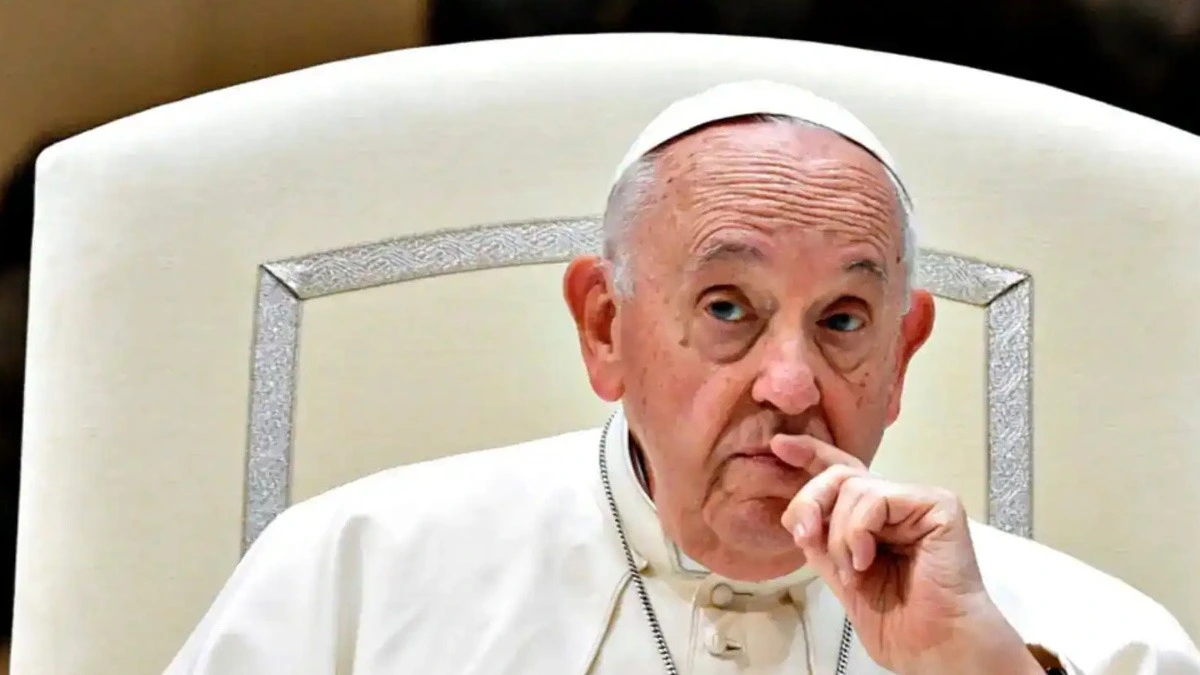 ईसाई धर्मगुरु पोप फ्रांसिस का 88 वर्ष की आयु में Vatican में निधन; फेफड़ों और किडनी में था गंभीर संक्रमण। ईसाई धर्मगुरु पोप फ्रांसिस का 88 वर्ष की आयु में Vatican में निधन; फेफड़ों और किडनी में था गंभीर संक्रमण।