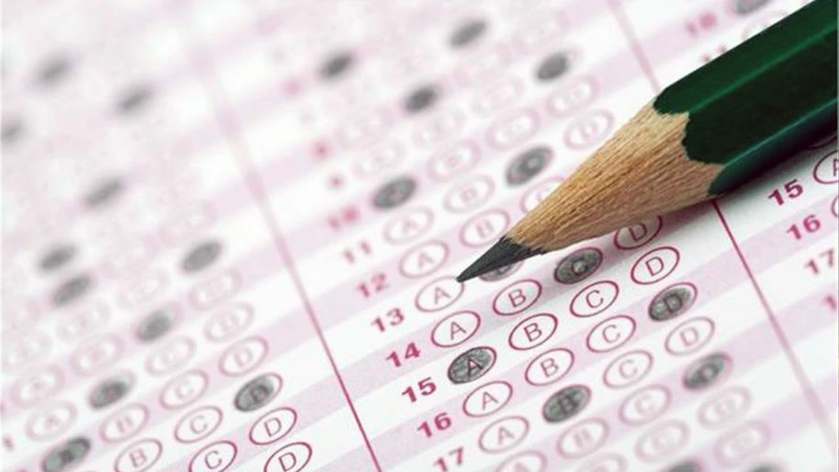 योगी सरकार का बड़ा फैसला: अब PET स्कोर 3 साल तक रहेगा मान्य, हर साल नहीं देनी होगी परीक्षा योगी सरकार का बड़ा फैसला: अब PET स्कोर 3 साल तक रहेगा मान्य, हर साल नहीं देनी होगी परीक्षा