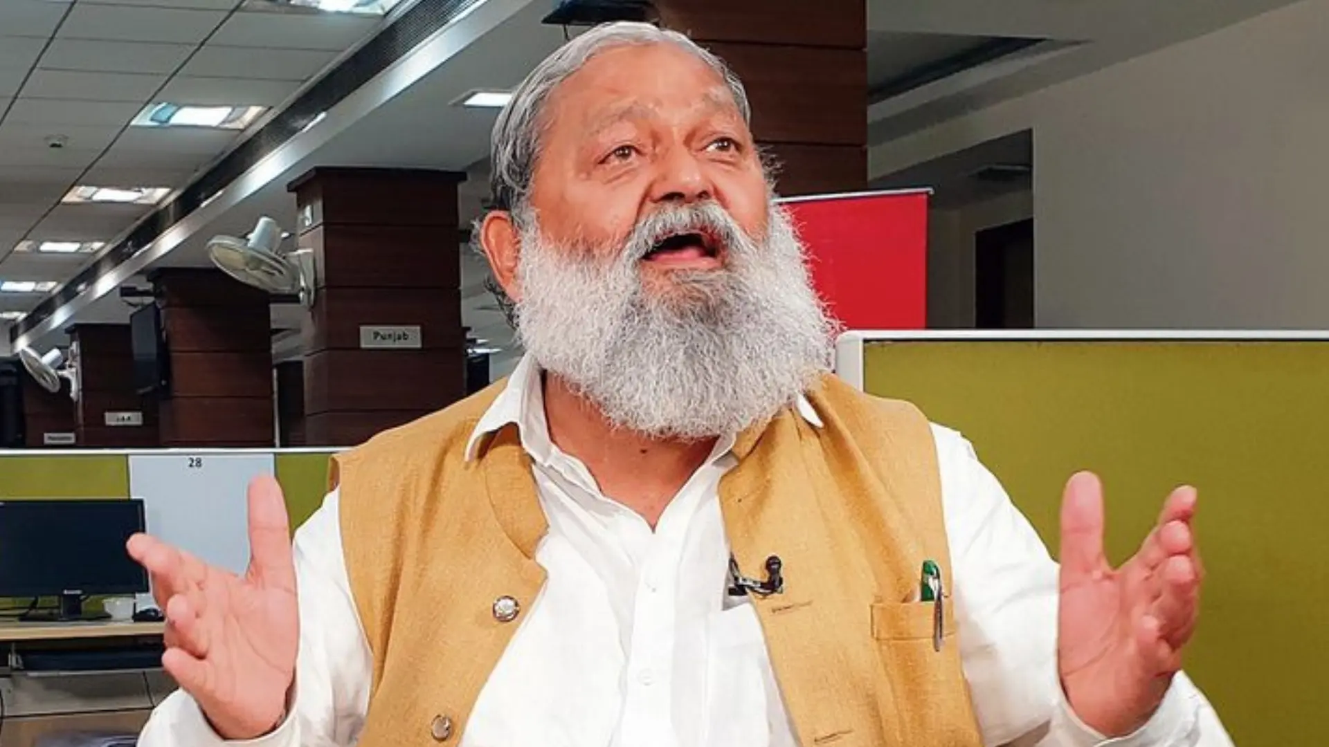 Haryana: अंबाला कैंट के दुकानदारों को मिलेगा मालिकाना हक: किराएदार बनेंगे दुकानों के मालिक, 20 आवेदनों पर कार्रवाई शुरू; अनिल विज ने दिए निर्देश।