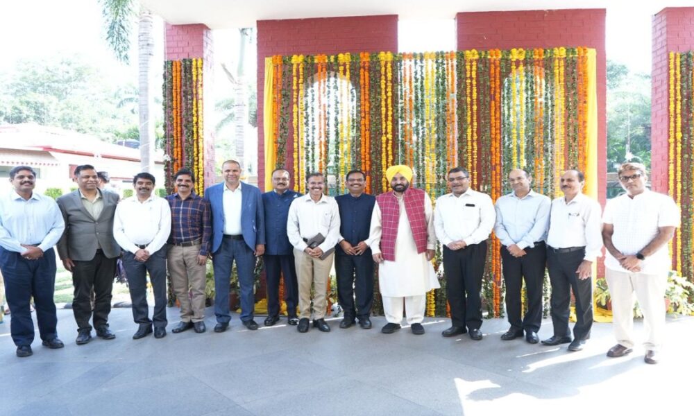 IAS Officers’ Association द्वारा ‘Mission Chardi Kala’ में ₹5 lakh का contribution देने की घोषणा की