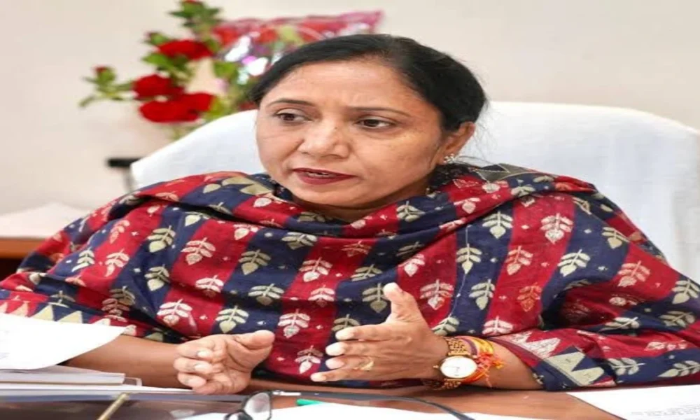 देश में पहली बार: Mann सरकार ने महिलाओं के लिए शुरू की सबसे Transparent और Reliable Sanitary Pad Scheme — ‘Navi Disha’