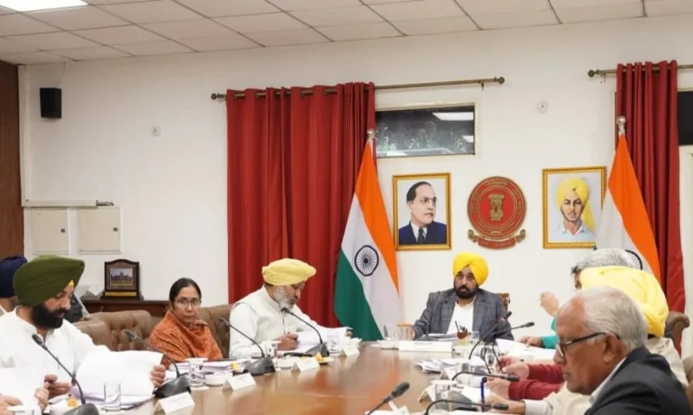 Punjab Cabinet का बड़ा फैसला: 12 Categories के 300 Specialist Doctors होंगे Empanelled, लोगों को मिलेगी बेहतर Healthcare Services