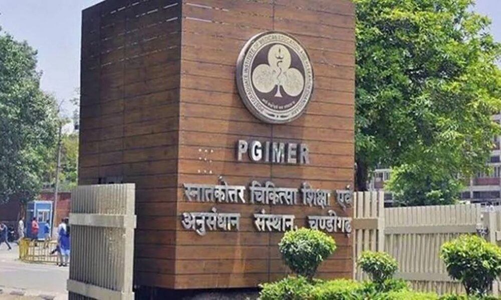 चंडीगढ़ PGI में 1.14 करोड़ का घोटाला: CBI ने की 6 कर्मी समेत 8 पर FIR, फोटोकॉपी दुकान से मरीजों की ग्रांट में खेल