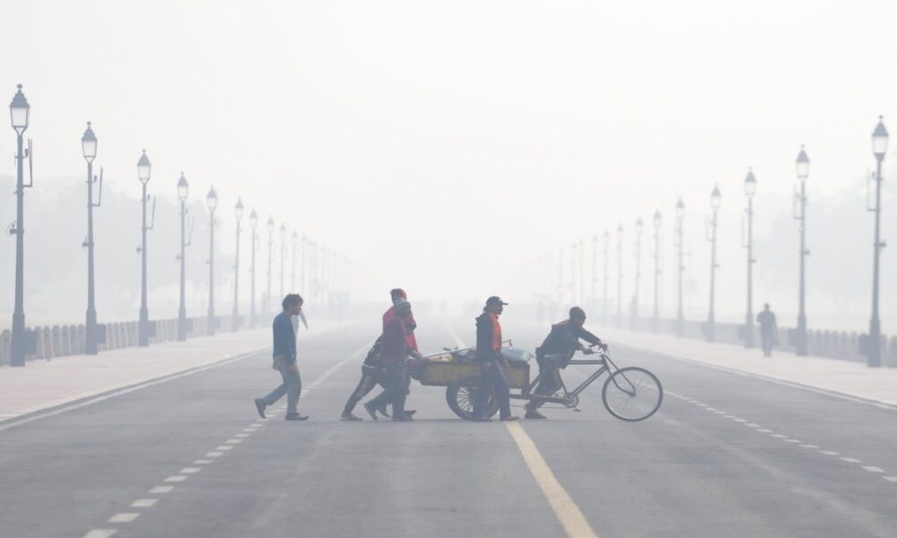 हरियाणा के 4 जिलों में 7 डिग्री से नीचे पारा:हवा की दिशा बदल रही, तापमान में उतार-चढ़ाव जारी, कल से धुंध पड़ेगी
