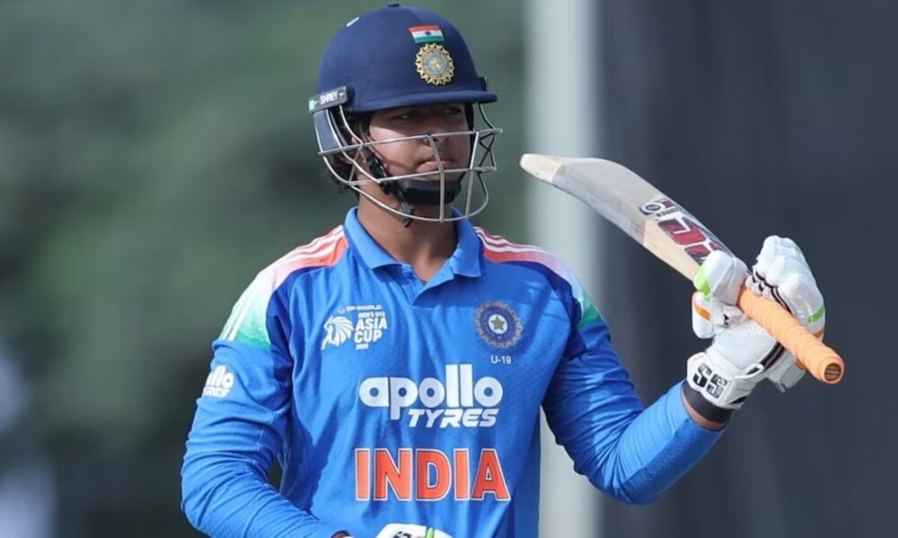 वैभव सूर्यवंशी का जलवा जारी, दुबई में 14 छक्के लगाकर बॉलर्स की बखि‍या उधेड़ दी