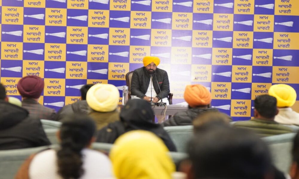  CM भगवंत मान का जमीनी संवाद अभियान, गांवों के सर्वांगीण विकास पर फोकस