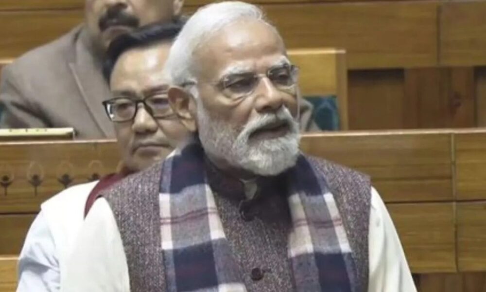 Vande Mataram: PM Modi के संबोधन की बड़ी बातें—“लाखों लोगों ने Vande Mataram का नारा लगाया, तभी हम आज यहां हैं” Vande Mataram: PM Modi के संबोधन की बड़ी बातें—“लाखों लोगों ने Vande Mataram का नारा लगाया, तभी हम आज यहां हैं”