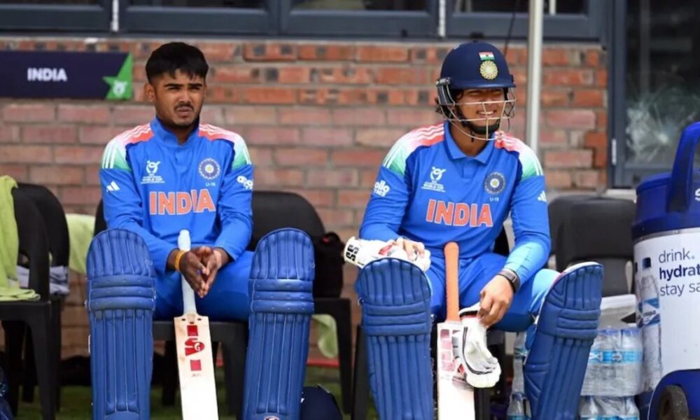 अंडर-19 वर्ल्ड कप में भारत की जीत से शुरुआत:अमेरिका को 6 विकेट से हराया