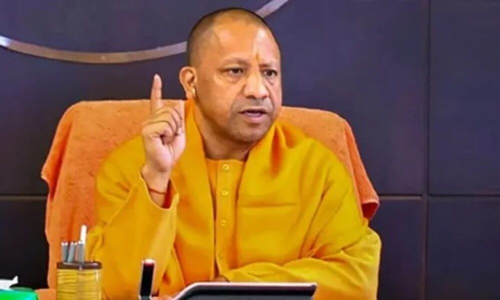 बजट पर बोले UP CM योगी आदित्यनाथ, आशा और आकांक्षाओं का प्रतीक ये बजट बजट पर बोले UP CM योगी आदित्यनाथ, आशा और आकांक्षाओं का प्रतीक ये बजट