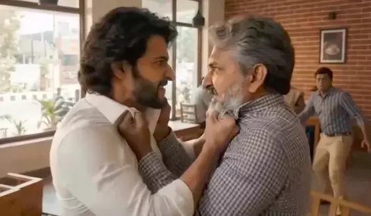 राजामौली–महेश बाबू की ‘वाराणसी’ के सेट पर झगड़े का वीडियो? हकीकत जानकर रह जाएंगे हैरान राजामौली–महेश बाबू की ‘वाराणसी’ के सेट पर झगड़े का वीडियो? हकीकत जानकर रह जाएंगे हैरान