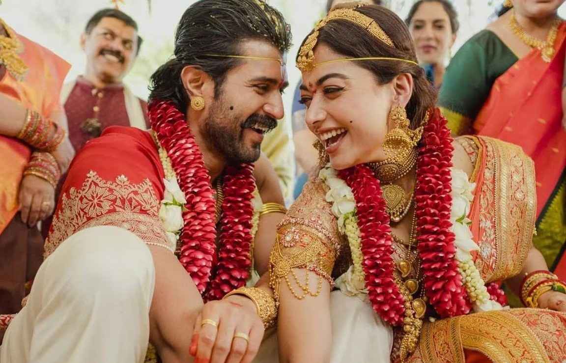 गुपचुप प्यार, भव्य बंधन: विजय देवरकोंडा–रश्मिका मंदाना बने हमसफ़र गुपचुप प्यार, भव्य बंधन: विजय देवरकोंडा–रश्मिका मंदाना बने हमसफ़र