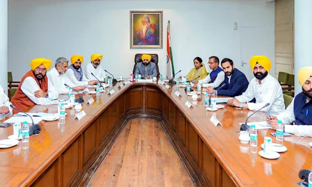 पंजाब में महंगी होगी शराब:नई एक्साइज पॉलिसी को मंजूरी देगी AAP सरकार; ₹12 हजार करोड़ तक कमाई का टारगेट