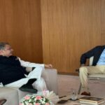 पंजाब के उद्योग मंत्री संजीव अरोड़ा की उद्योगपति सज्जन जिंदल से मुलाकात; राजपुरा में इस्पात क्षेत्र में ₹1,500 करोड़ के निवेश की घोषणा