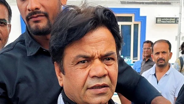 1.5 करोड़ की रकम जमा होते ही Rajpal Yadav को मिली अस्थायी रिहाई, 18 मार्च तक जेल से बाहर रहने की अनुमति