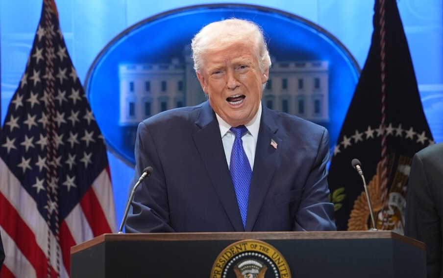 अमेरिका में टैरिफ पर बड़ा उलटफेर: कोर्ट के फैसले के बाद ट्रम्प का नया दांव, भारत को मिली राहत