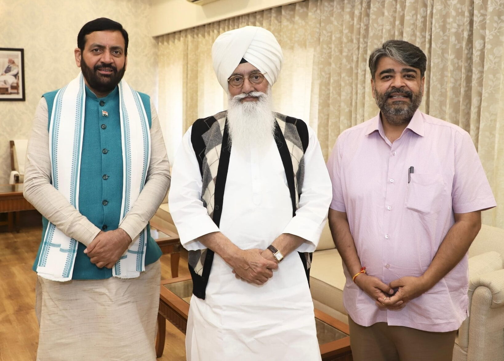 बाबा गुरिंदर सिंह ढिल्लों ने नायब सैनी से की शिष्टाचार भेंट