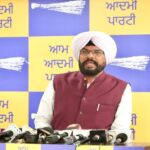 Kuldeep Dhaliwal का सुखबीर बादल पर तीखा हमला, कहा- गैंगस्टरों को भगाने की बात करने वाले खुद ‘गैंगस्टरों को लाओ कैंपेन’ चला रहे हैं