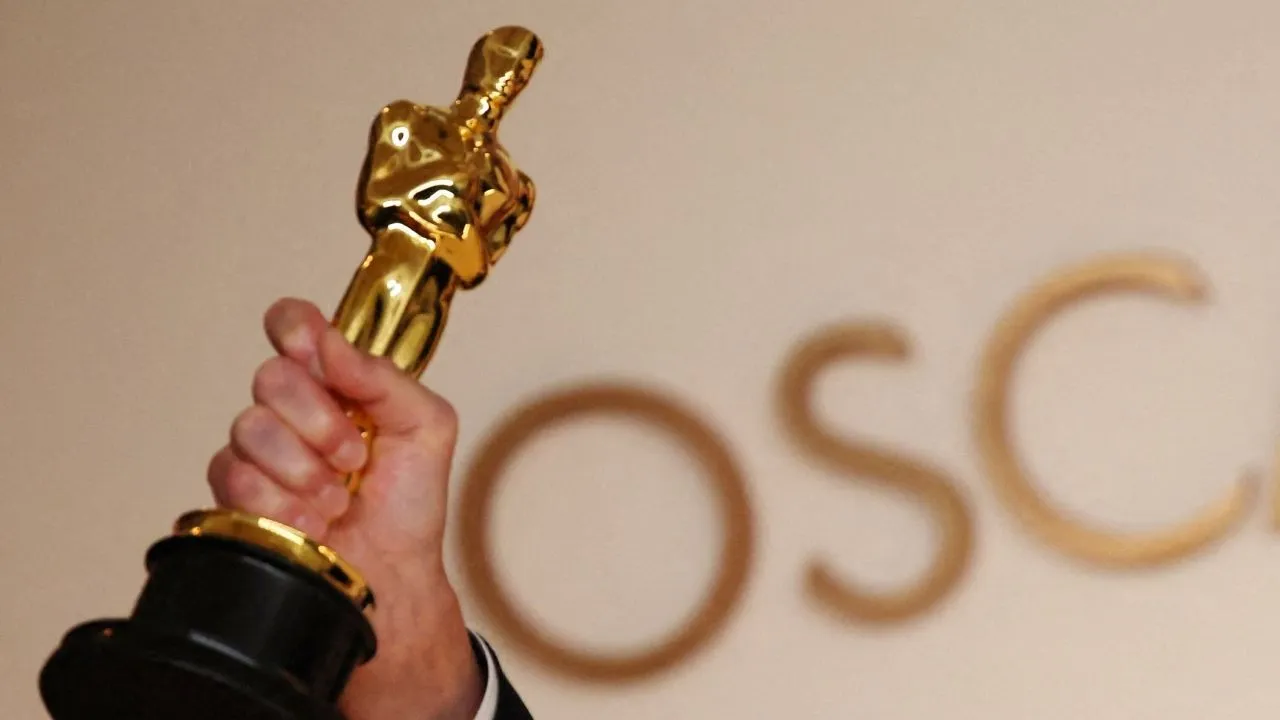 ऑस्कर ट्रॉफी बेचने पर क्यों है पाबंदी? करोड़ों में बिकीं पुरानी ट्रॉफियां, बदले गए नियम