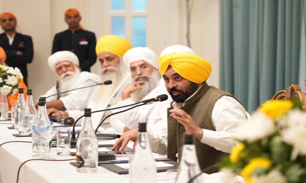 भगवंत सिंह मान सरकार ‘बेअदबी’ के मामलों पर कोई नरमी नहीं बरतेगी; ‘आप’ सरकार 13 अप्रैल को विधानसभा के विशेष सत्र में सख्त सज़ाओं के लिए बेअदबी विरोधी कानून में संशोधन करेगी