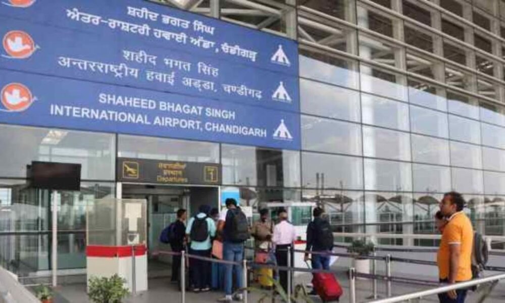 Israel-Iran war का पंजाब और चंडीगढ़ पर बड़ा असर दुबई और यूएई जाने वाली उड़ानें रद्द, यात्री परेशान