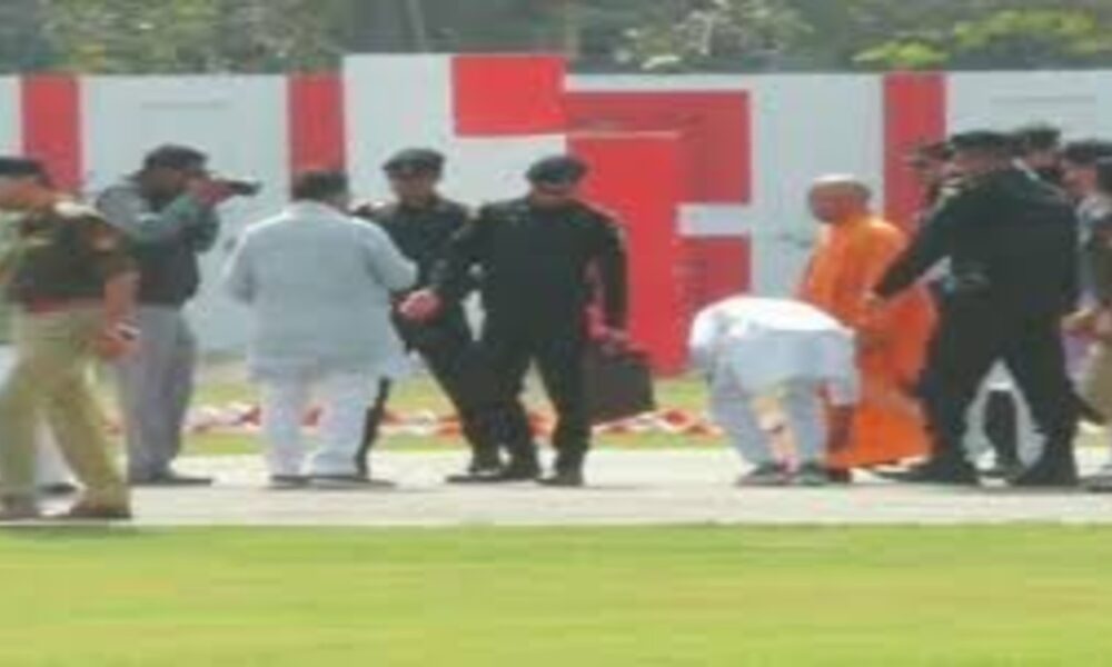 CM योगी आद‍ित्‍यनाथ ने की भाजपा काशी क्षेत्र की समन्वय बैठक, तैयार‍ियों की परखी हकीकत