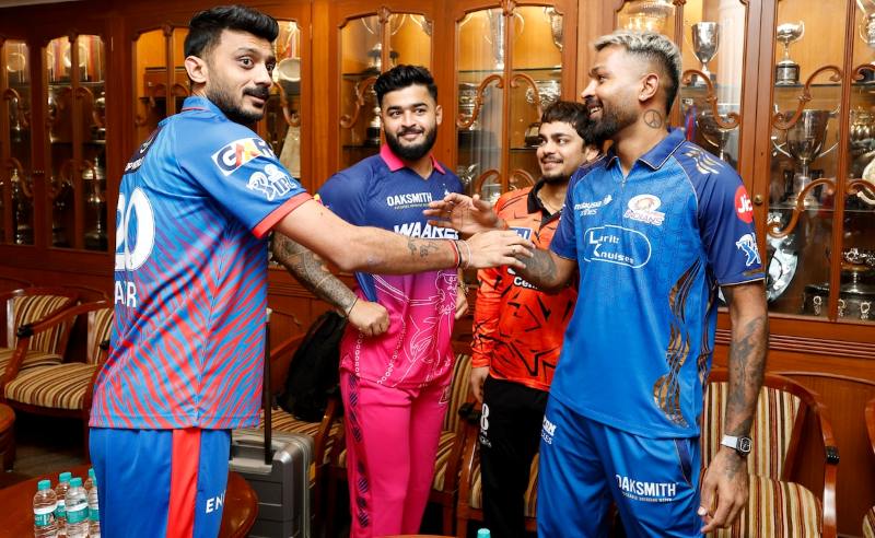 IPL 2026 की शुरुआत से पहले कप्तानों की बैठक, 28 मार्च को RCB vs SRH से आगाज़ IPL 2026 की शुरुआत से पहले कप्तानों की बैठक, 28 मार्च को RCB vs SRH से आगाज़
