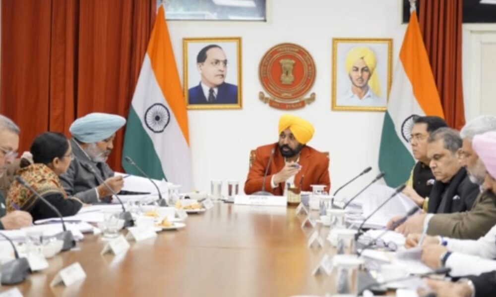 CM भगवंत मान आज लेंगे कैबिनेट बैठक, बजट सत्र से पहले औद्योगिक नीति पर मुहर संभव