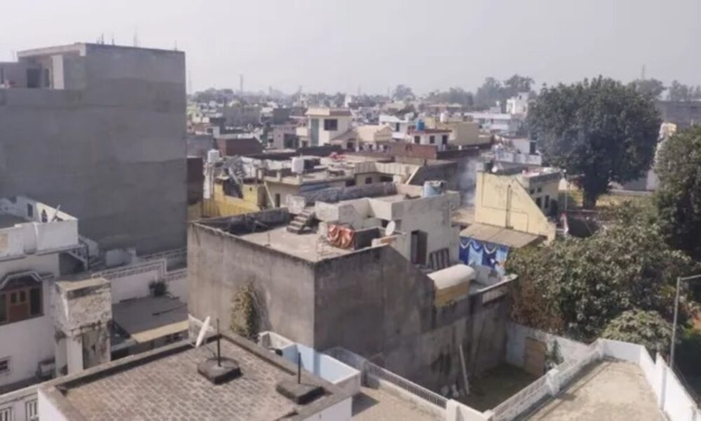 Punjab Weather: चार दिन बाद साफ हुआ मौसम, निकली धूप; 23 डिग्री पहुंचा तापमान