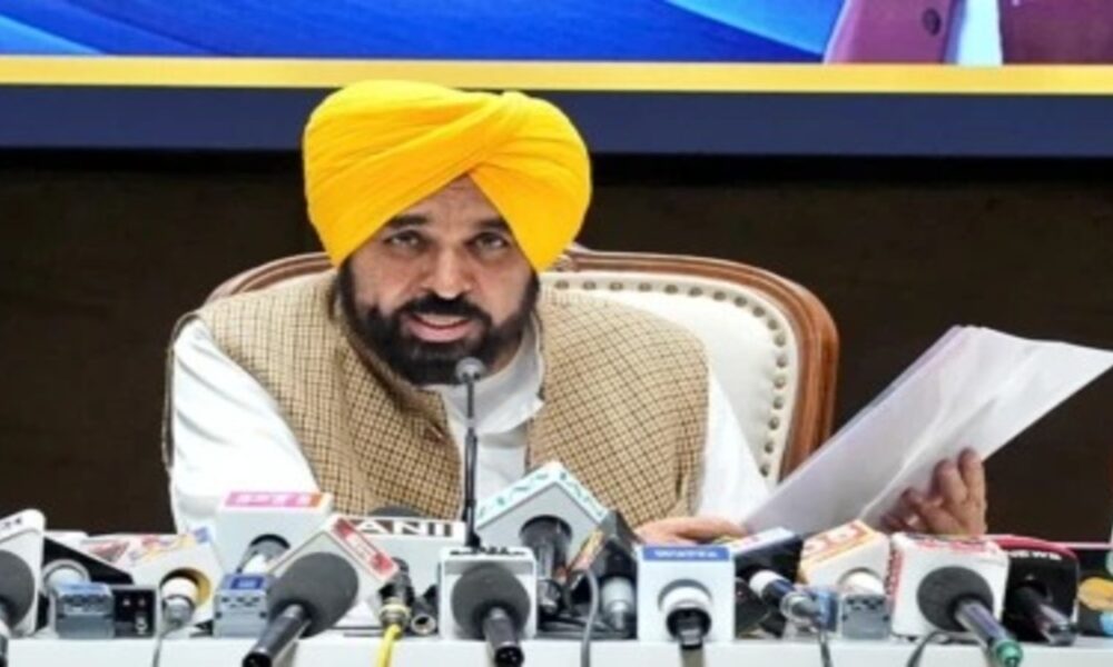 19,000 आशा कार्यकर्ता मुख्यमंत्री सेहत योजना के राज्यव्यापी सेहत कार्ड पंजीकरण अभियान से जुड़े