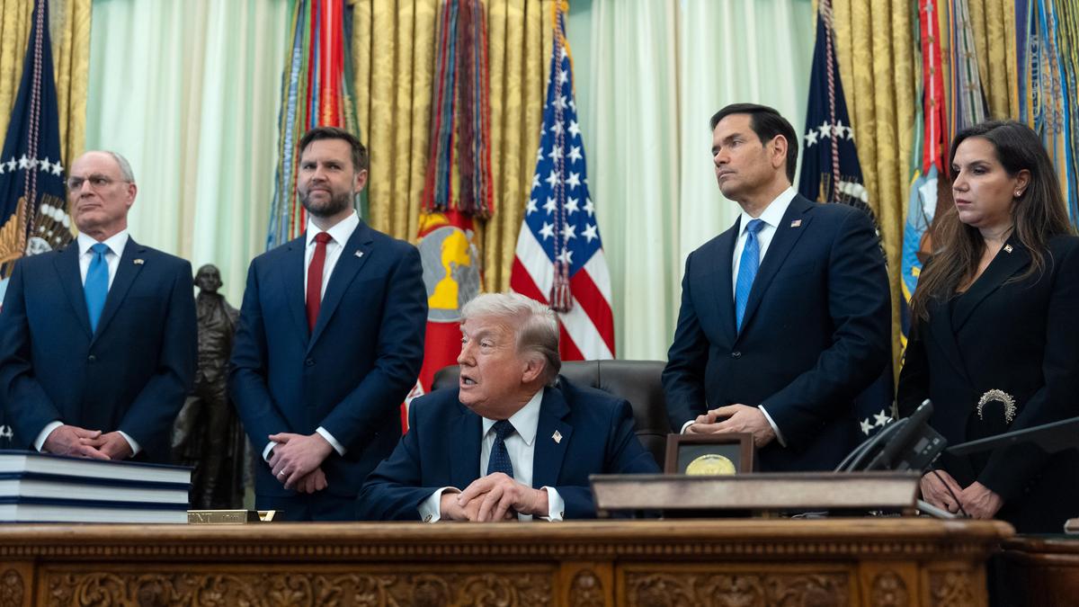 ईरान को लेकर ट्रंप का बड़ा बयान: परमाणु हथियार इस्तेमाल से साफ इनकार, शांति समझौते पर संकेत