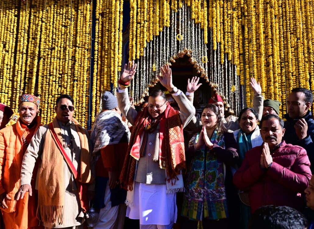 केदारनाथ धाम के कपाट खुले, आस्था और उत्साह से गूंजा पूरा तीर्थ क्षेत्र; मुख्यमंत्री धामी रहे उपस्थित
