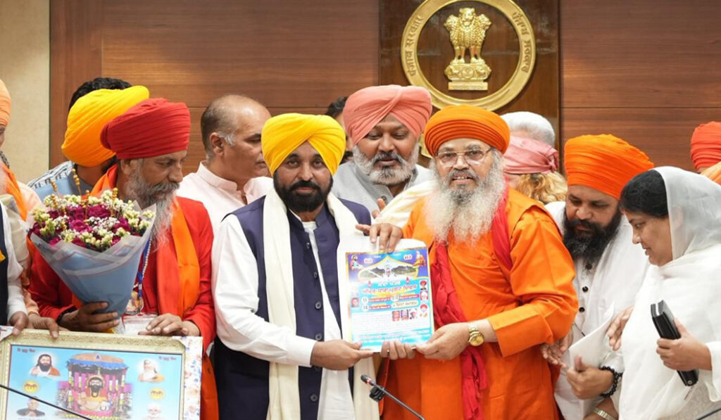 पंजाब में श्री गुरु रविदास जी के 650वें प्रकाश पर्व पर सालभर होंगे विशेष कार्यक्रम: सीएम मान