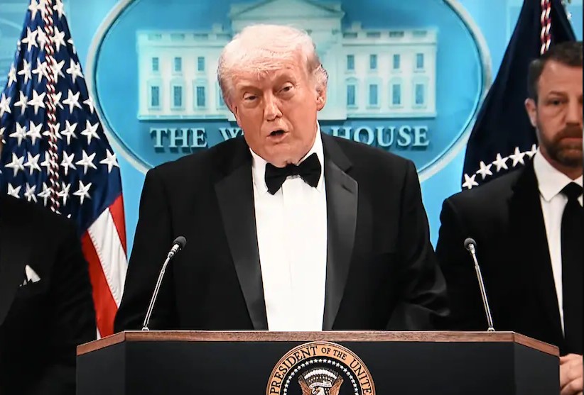 इंटरव्यू में ट्रम्प का गुस्सा फूटा: ‘रेपिस्ट’ टिप्पणी पर उठे सवाल, गोलीबारी की घटना पर भी बोले अमेरिकी राष्ट्रपति