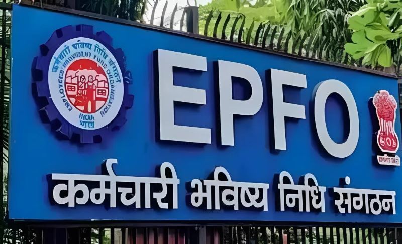 PF खाताधारकों के लिए बड़ी खुशखबरी: अब घर बैठे ठीक करें UAN से जुड़ी गड़बड़ियां