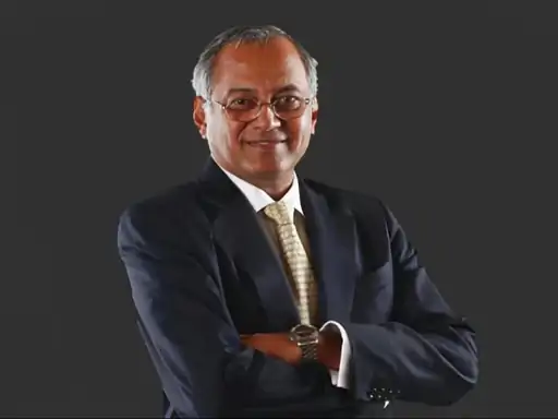 टाटा ट्रस्ट में हलचल: वेणु श्रीनिवासन ने दिया इस्तीफा, नियुक्तियों पर उठे कानूनी सवाल