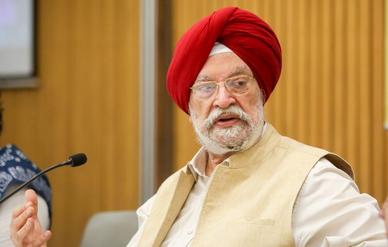 रूस से LNG पर भ्रम फैलाने वालों को हरदीप पुरी का जवाब, बोले- भारत में ऊर्जा संकट जैसी कोई बात नहीं
