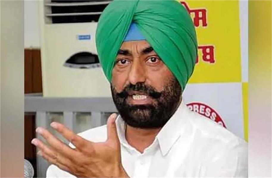 “राज्यसभा सीटों की डील हुई तो सच बताए केजरीवाल”, खैहरा ने हरभजन सिंह के आरोपों पर AAP को घेरा “राज्यसभा सीटों की डील हुई तो सच बताए केजरीवाल”, खैहरा ने हरभजन सिंह के आरोपों पर AAP को घेरा