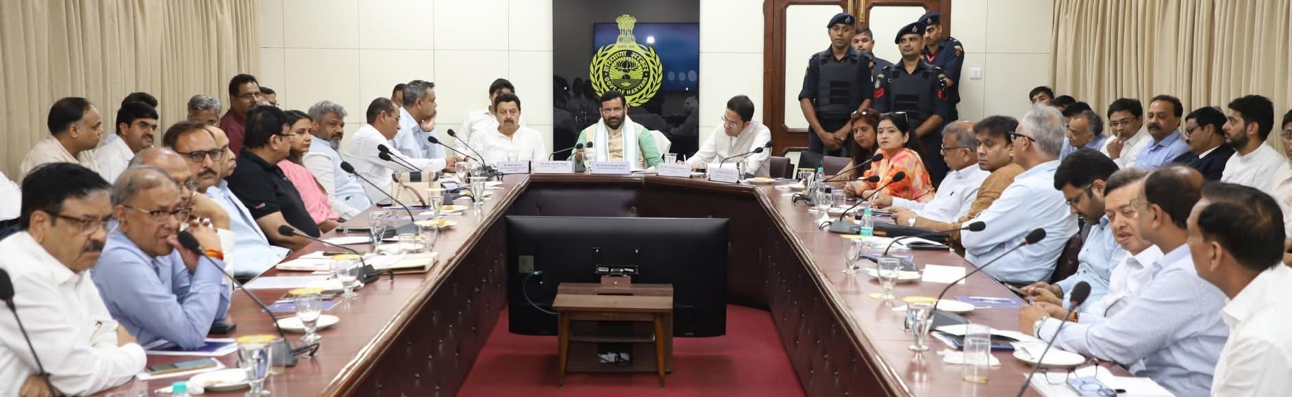 इलेक्ट्रिक व्हीकल सेक्टर में बड़ा दांव खेल रहा हरियाणा, वैश्विक कंपनियों को आकर्षित करने की तैयारी तेज