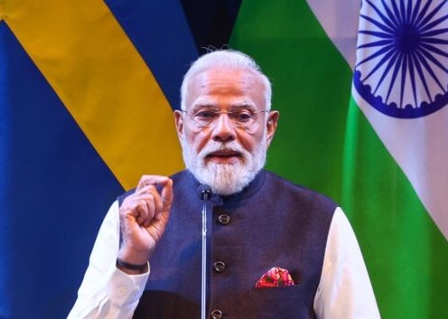 स्वीडन में PM मोदी का बड़ा संदेश: आतंकवाद पर सख्त रुख, भारत-स्वीडन साझेदारी को मिलेगा नया विस्तार स्वीडन में PM मोदी का बड़ा संदेश: आतंकवाद पर सख्त रुख, भारत-स्वीडन साझेदारी को मिलेगा नया विस्तार