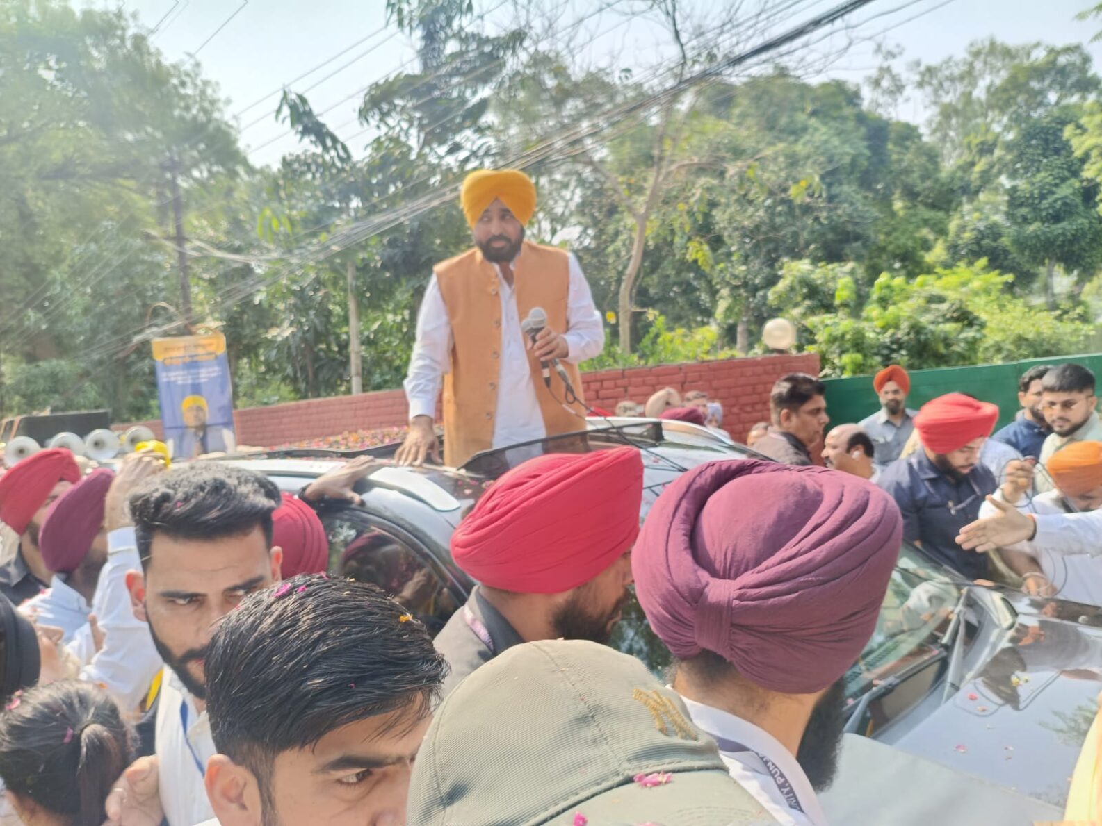 बेअदबी पर पंजाब सरकार का नया सख्त रुख: CM मान बोले— “परिवार भी नहीं बच पाएंगे” बेअदबी पर पंजाब सरकार का नया सख्त रुख: CM मान बोले— “परिवार भी नहीं बच पाएंगे”
