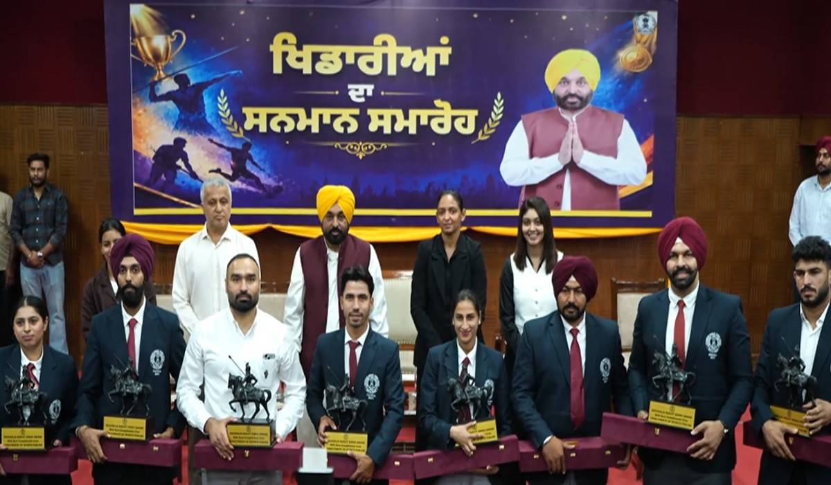 खिलाड़ियों पर मेहरबान पंजाब सरकार, CM मान ने बांटे 45 करोड़ से ज्यादा के पुरस्कार