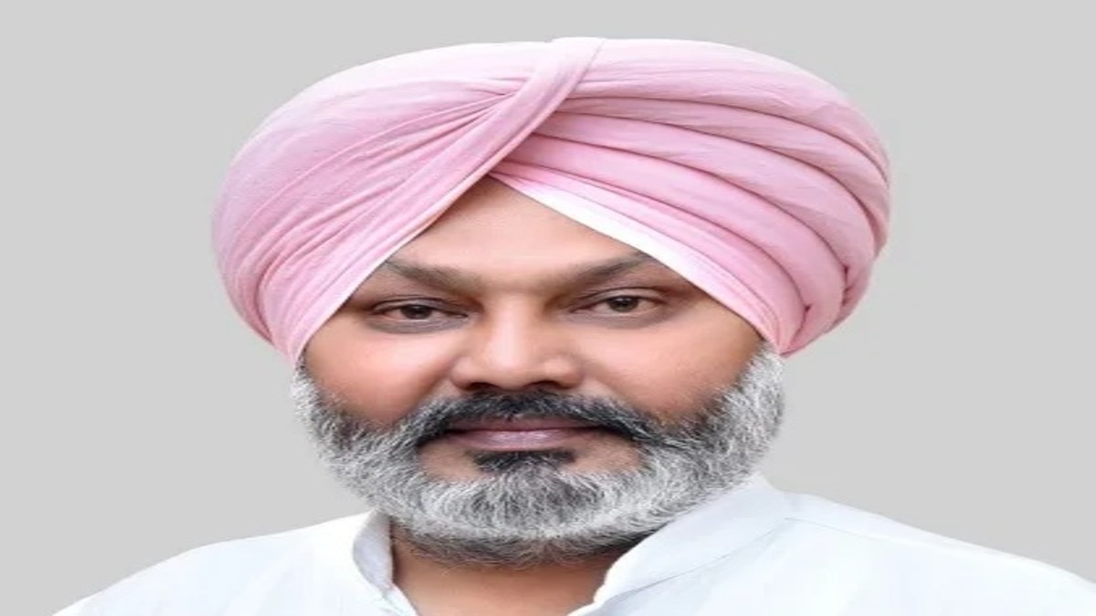 पेट्रोल-डीजल की बढ़ती कीमतों पर आप का केंद्र पर हमला, हरपाल चीमा बोले- जनता पर डाला जा रहा महंगाई का बोझ