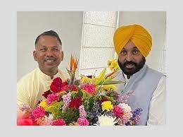 BJP में शामिल होते ही सुरक्षा हटाने का आरोप, राज्यसभा सांसद राजेंद्र गुप्ता पहुंचे हाई कोर्ट