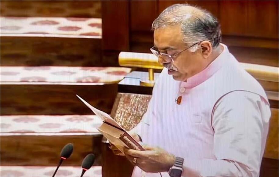 राज्यसभा में पंजाब की आवाज़ बनने का संकल्प, पंजाबी में शपथ लेकर तरुण चुघ ने विकास, सुरक्षा और युवाओं के मुद्दों को बनाया प्राथमिकता
