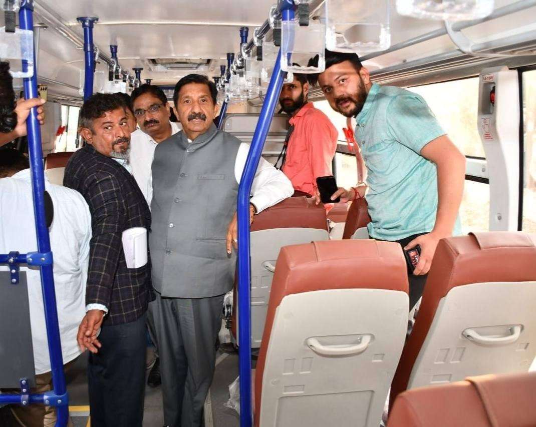 हिमाचल में सार्वजनिक परिवहन को मिलेगा नया आयाम, जल्द सड़कों पर दौड़ेंगी सैकड़ों आधुनिक ई-बसें: उपमुख्यमंत्री मुकेश अग्निहोत्री