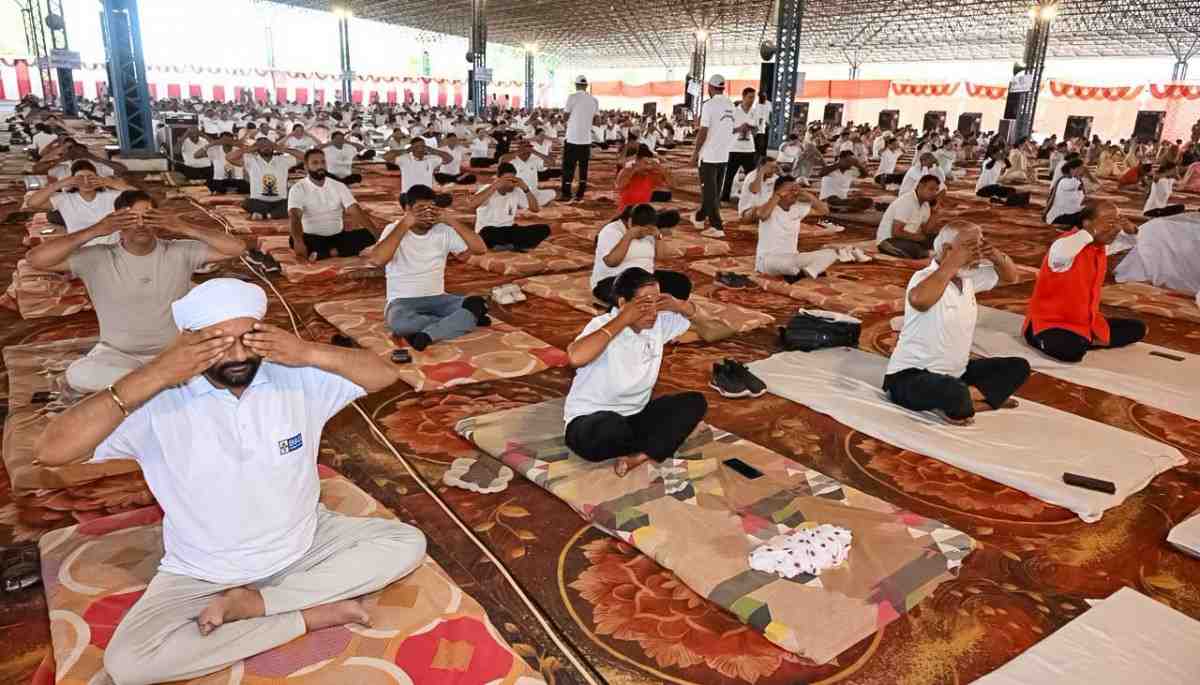 योगमय होगा पंचकूला: राज्यस्तरीय समारोह में हजारों लोग करेंगे सामूहिक अभ्यास, मुख्यमंत्री सैनी रहेंगे मौजूद