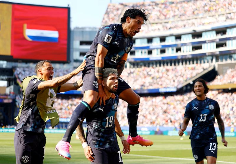 FIFA 2026: जर्मनी की चुनौती खत्म, पराग्वे का बड़ा धमाका: ब्राजील ने आखिरी सेकंड में जापान को किया बाहर